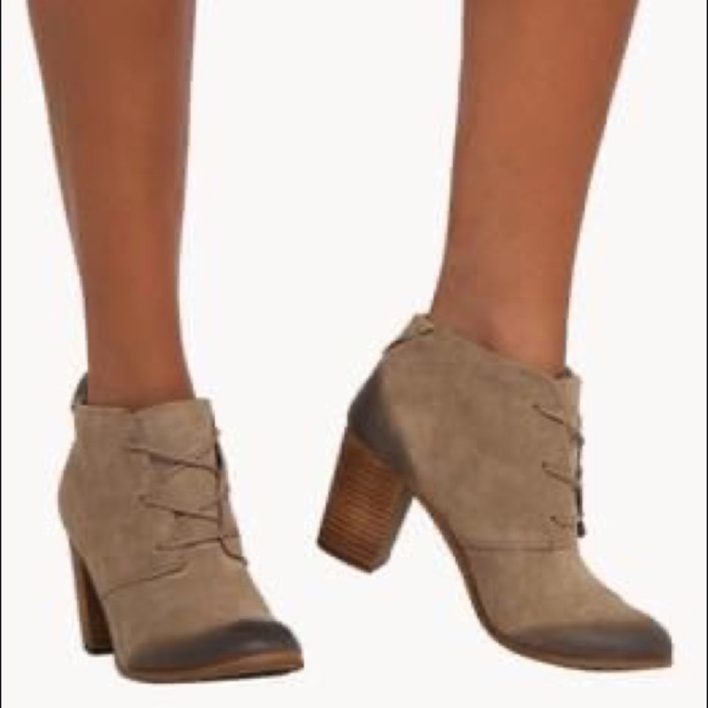 Toms lunata heeled booties size 11